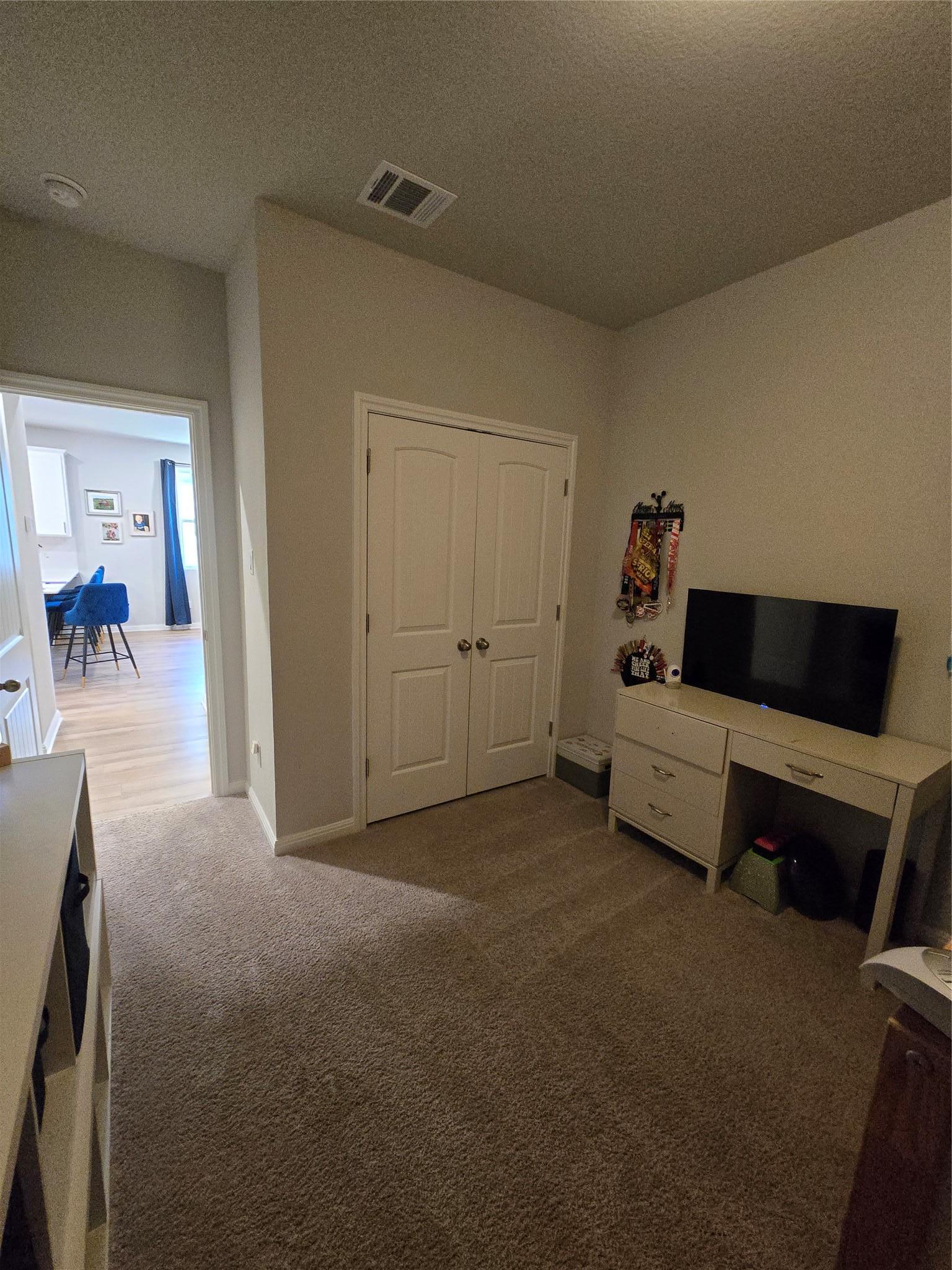 727 Gray Fox Loop Hutto TX 78634