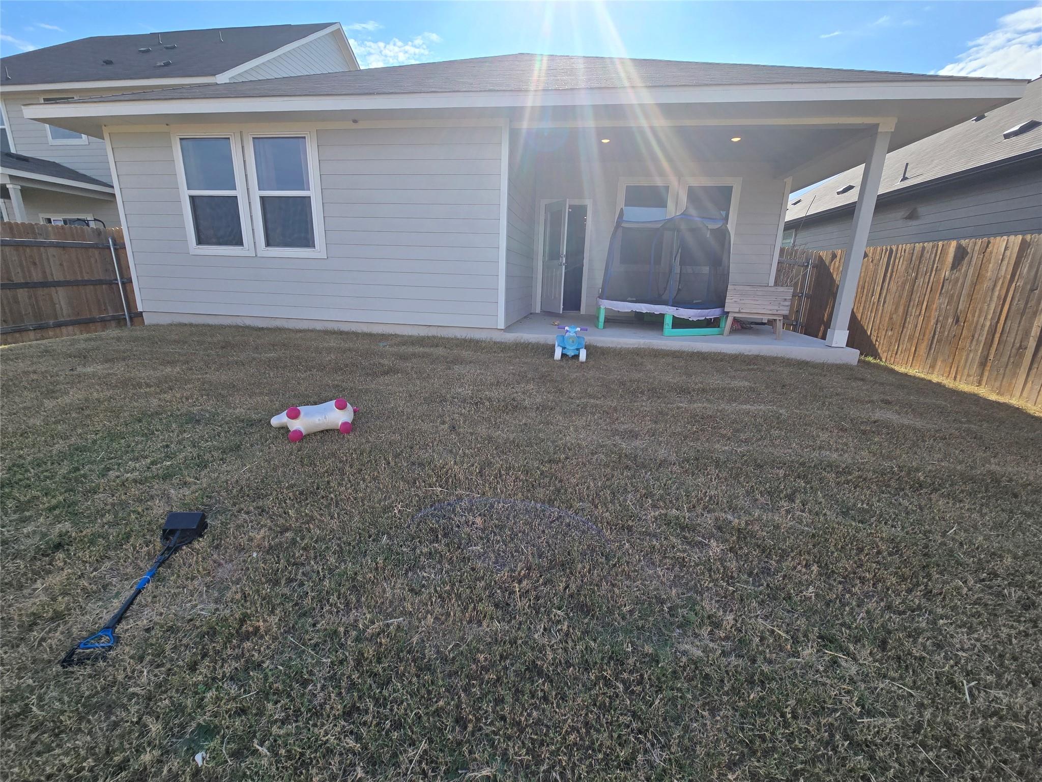 727 Gray Fox Loop Hutto TX 78634