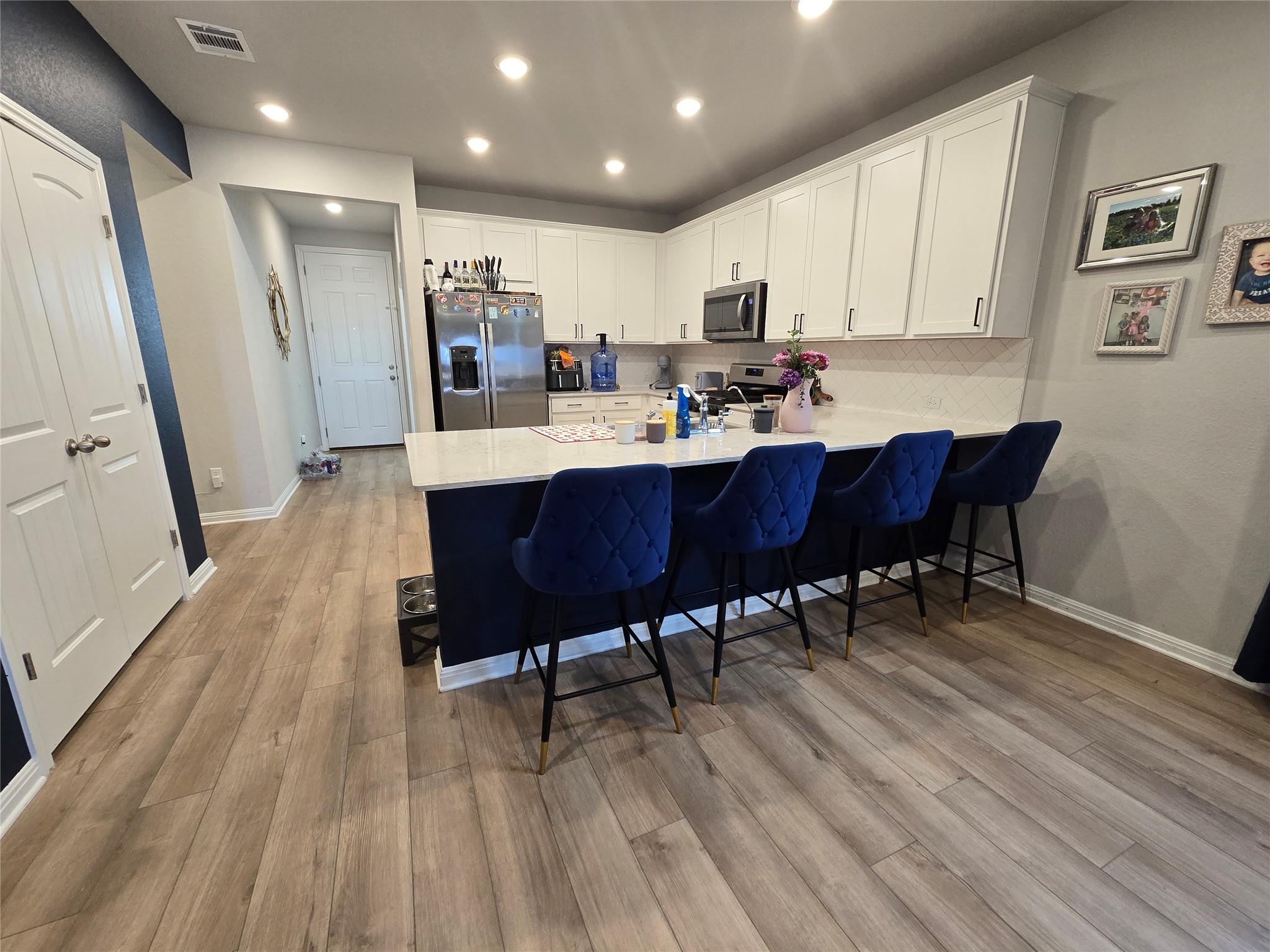 727 Gray Fox Loop Hutto TX 78634
