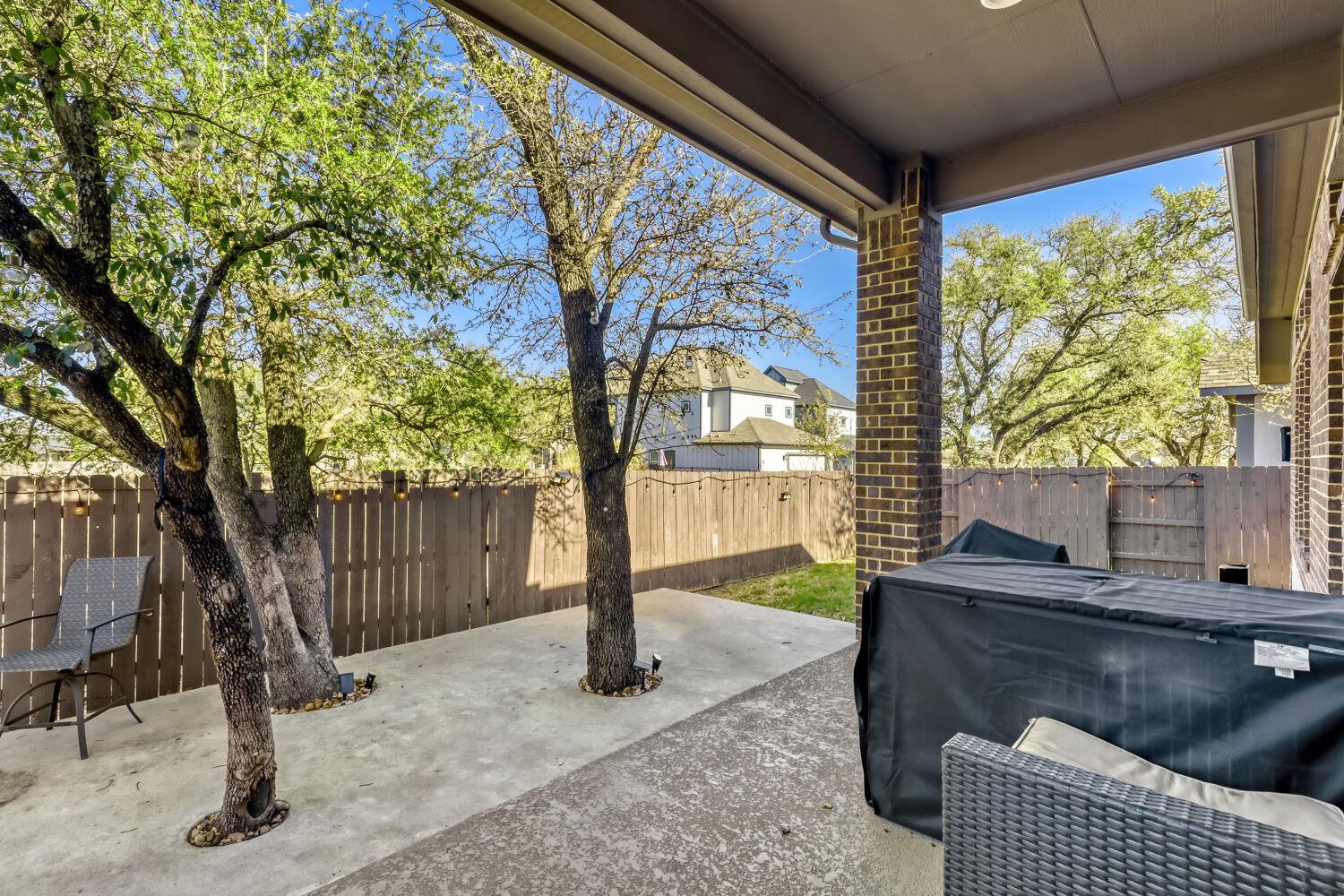 2416 Burberry Lane Leander TX 78641