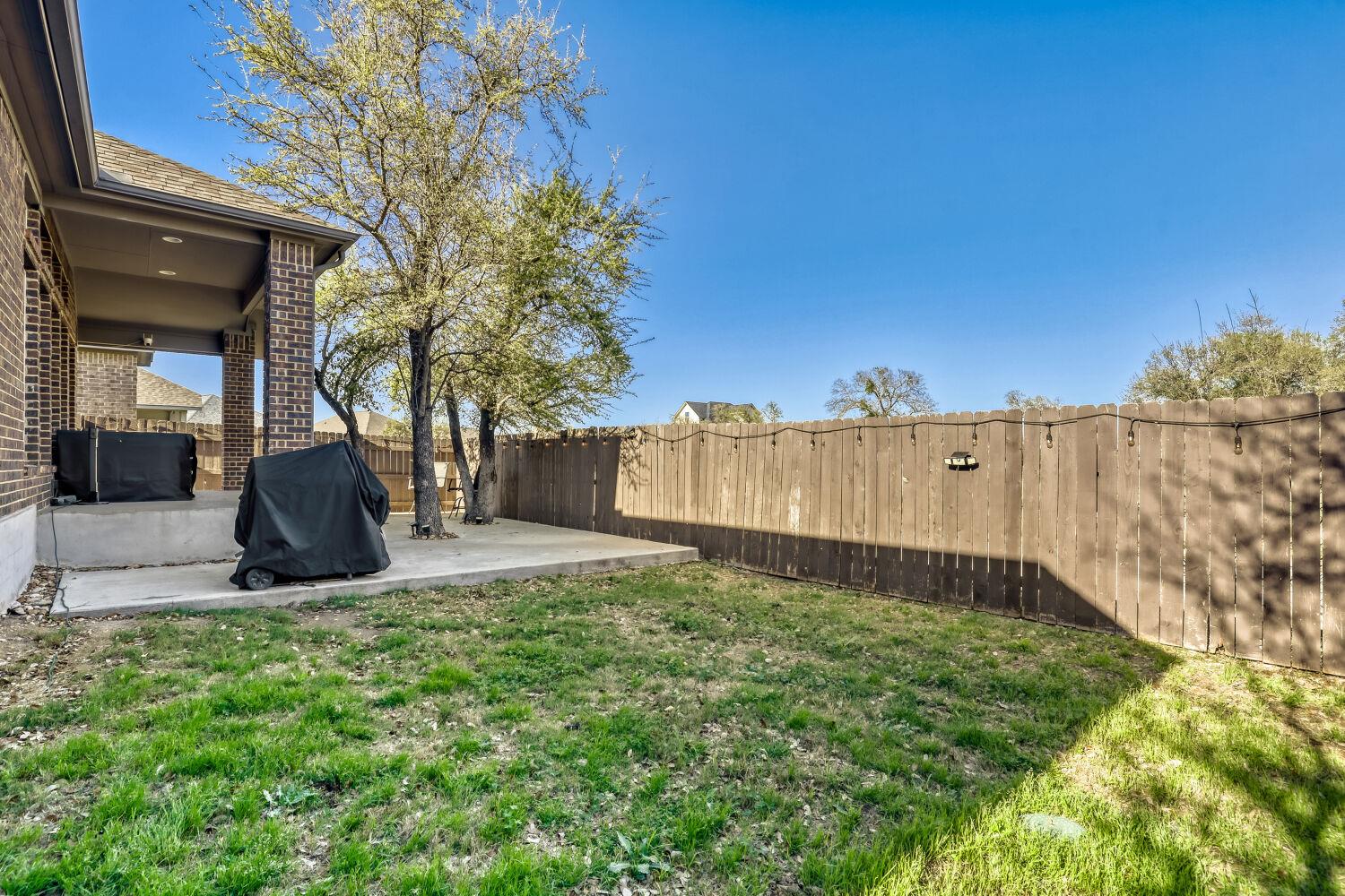 2416 Burberry Lane Leander TX 78641