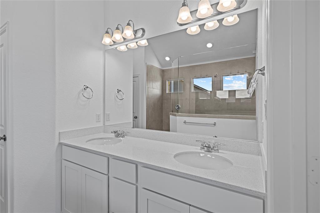 1528 Aspinwall Cove Leander TX 78641