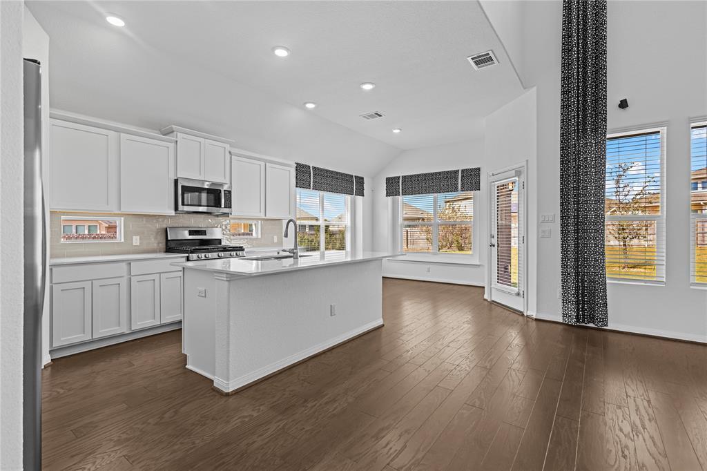 1528 Aspinwall Cove Leander TX 78641