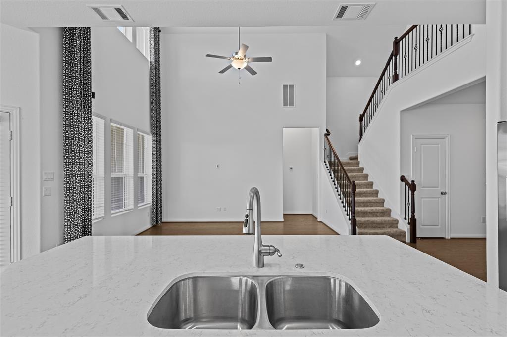 1528 Aspinwall Cove Leander TX 78641