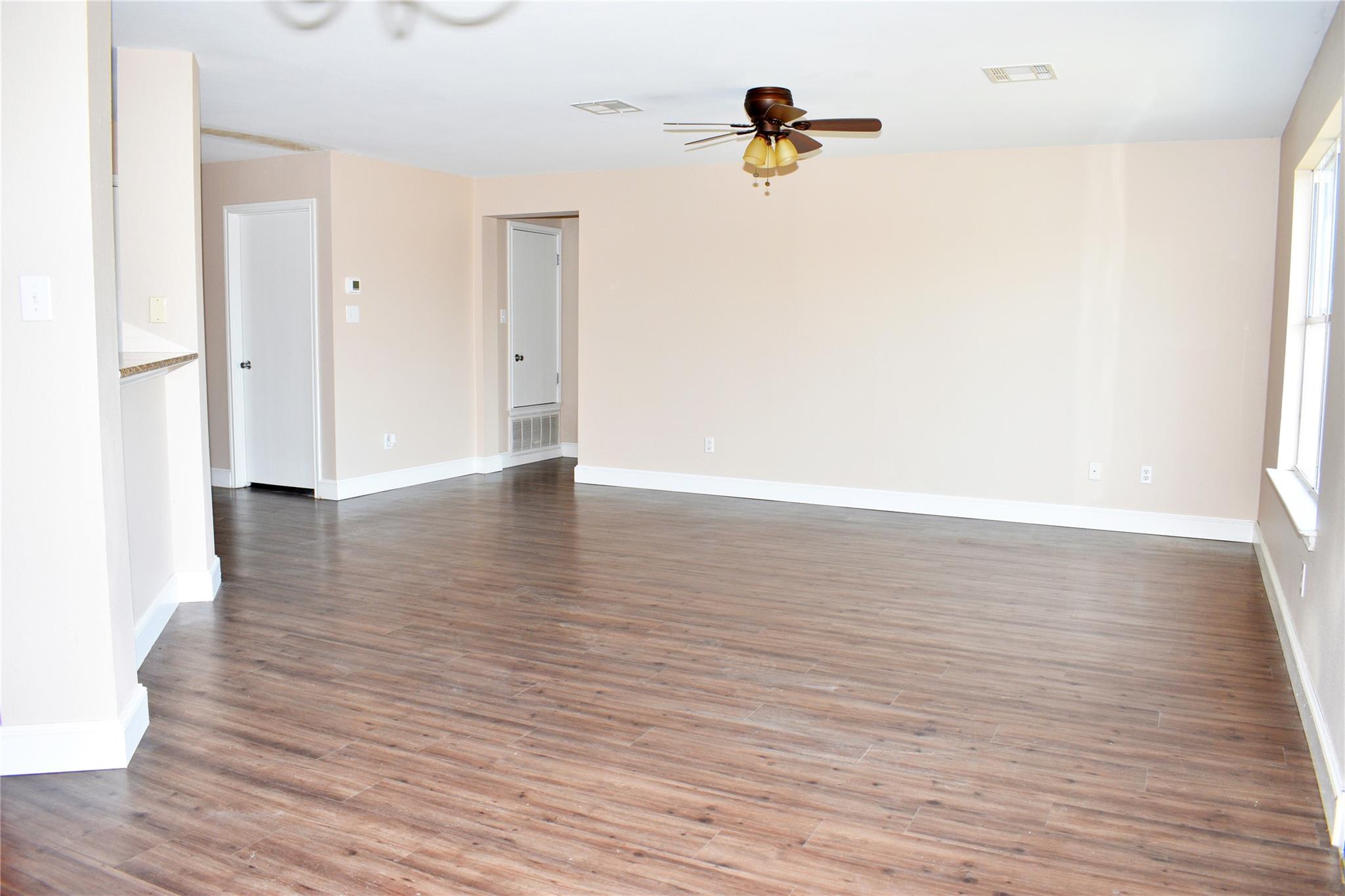 804 Lavaca Loop Elgin TX 78621