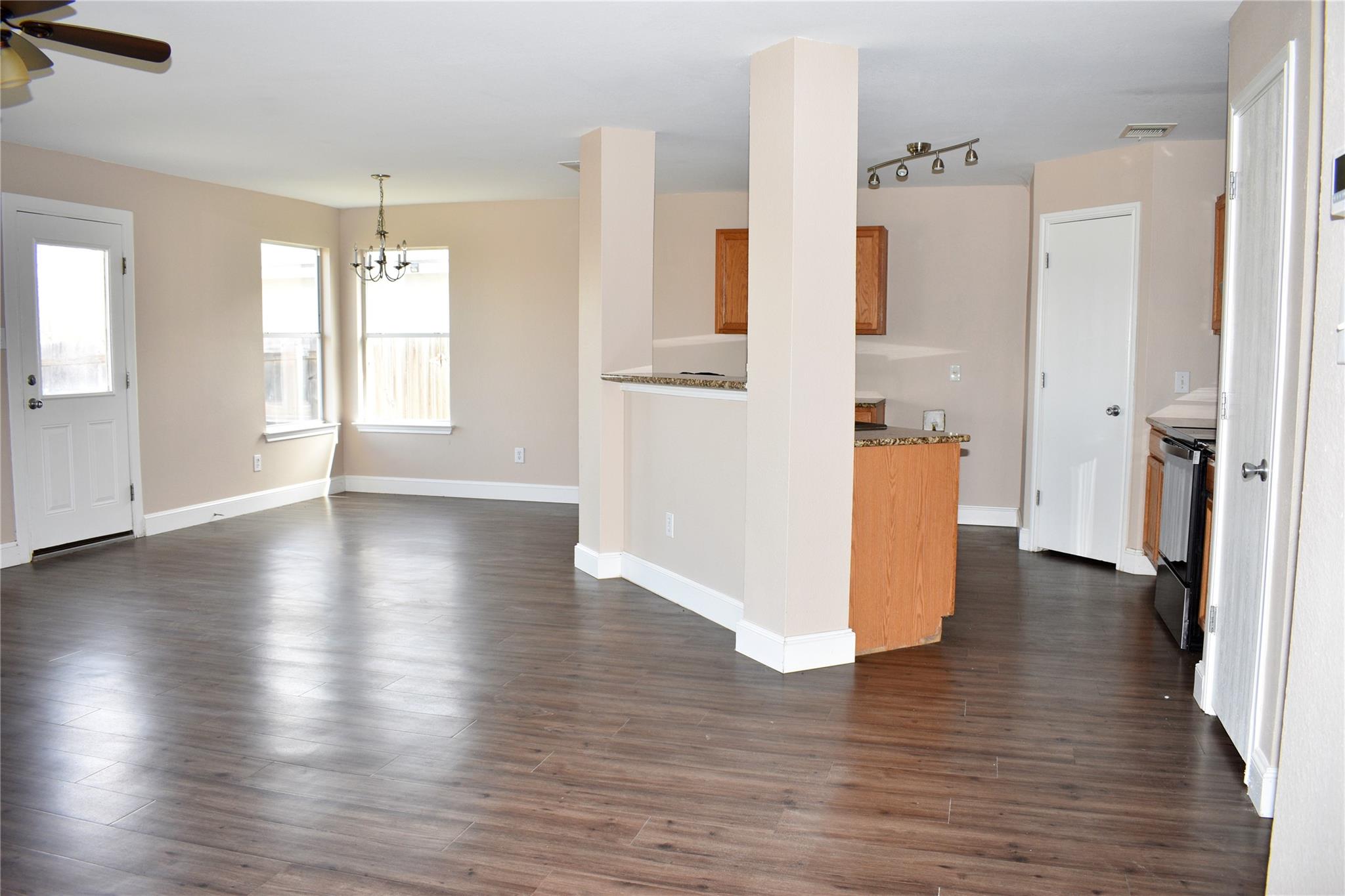804 Lavaca Loop Elgin TX 78621