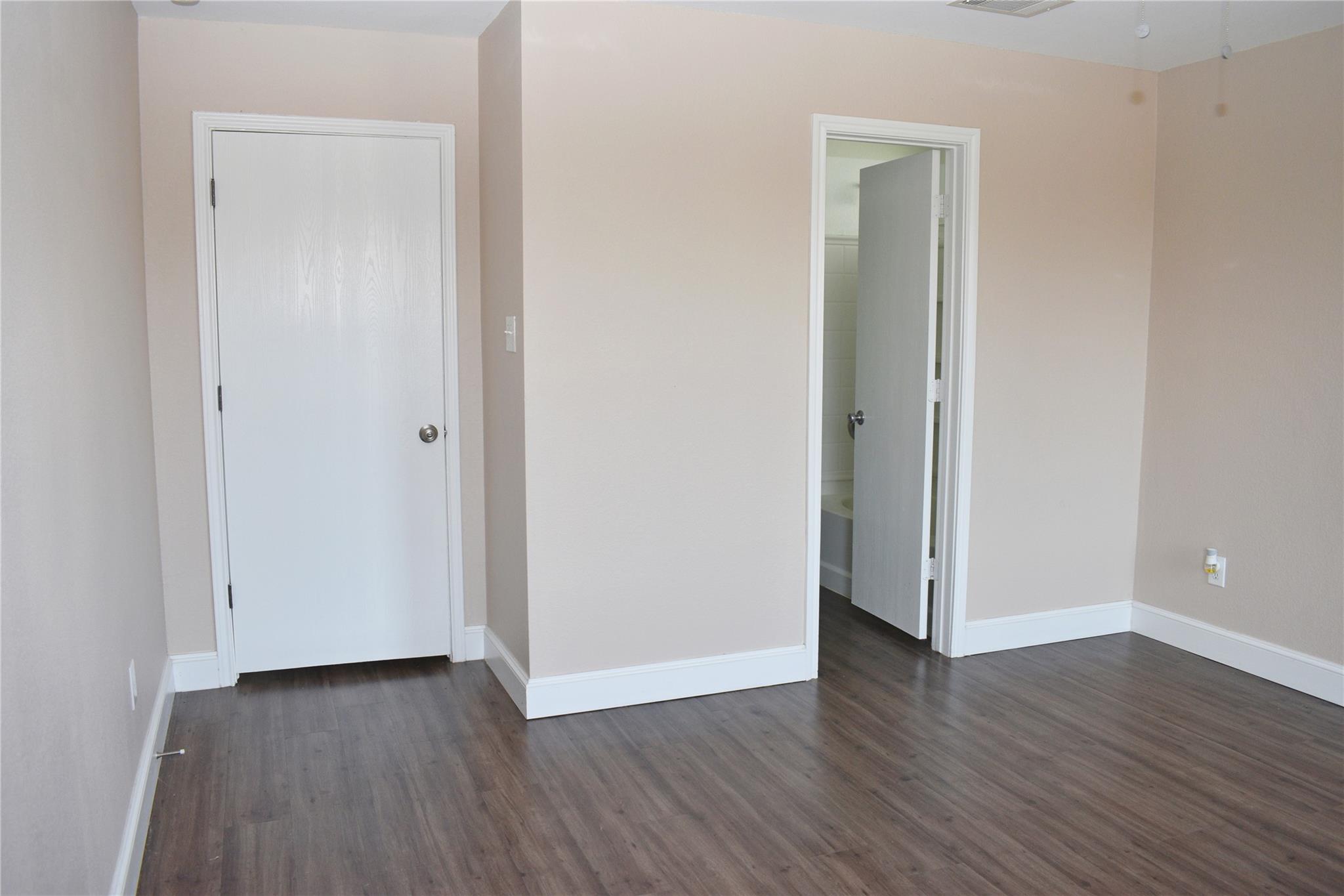 804 Lavaca Loop Elgin TX 78621