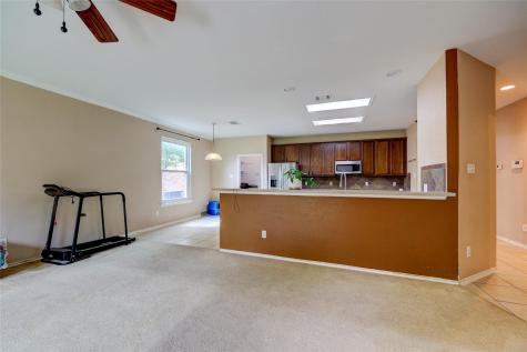 109 Floating Leaf Drive Hutto TX 78634