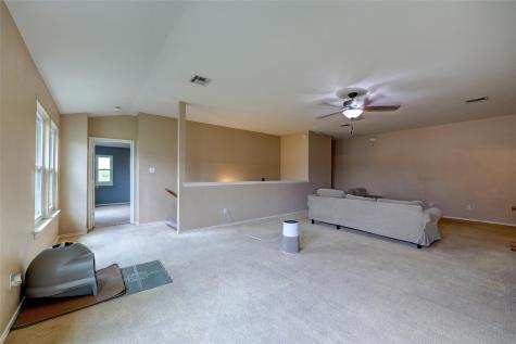 109 Floating Leaf Drive Hutto TX 78634