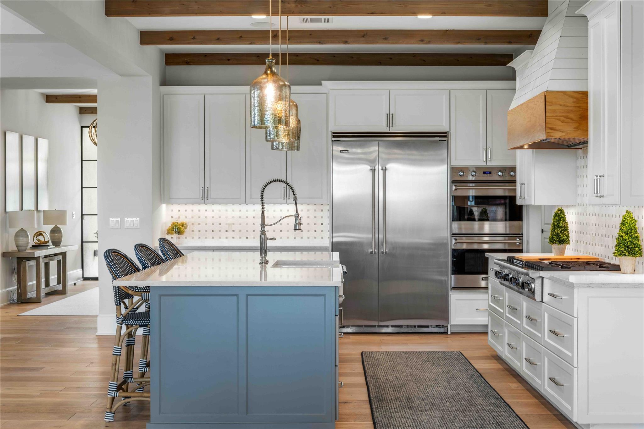 4704 Almirante Cove Austin TX 78738