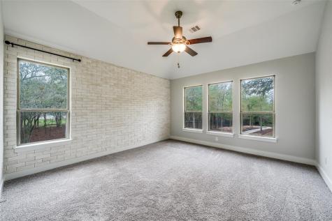 132 Raptor Beak Way Cedar Creek TX 78612