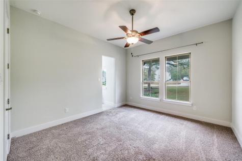 132 Raptor Beak Way Cedar Creek TX 78612