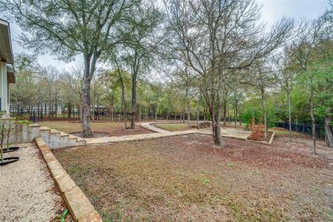 132 Raptor Beak Way Cedar Creek TX 78612