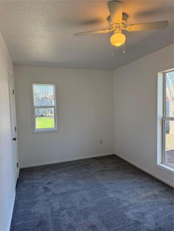 404 Lee Street Smithville TX 78957