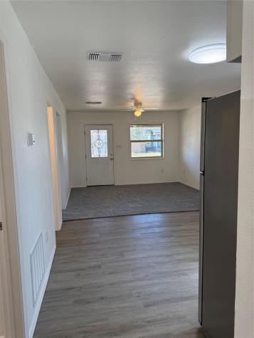 404 Lee Street Smithville TX 78957