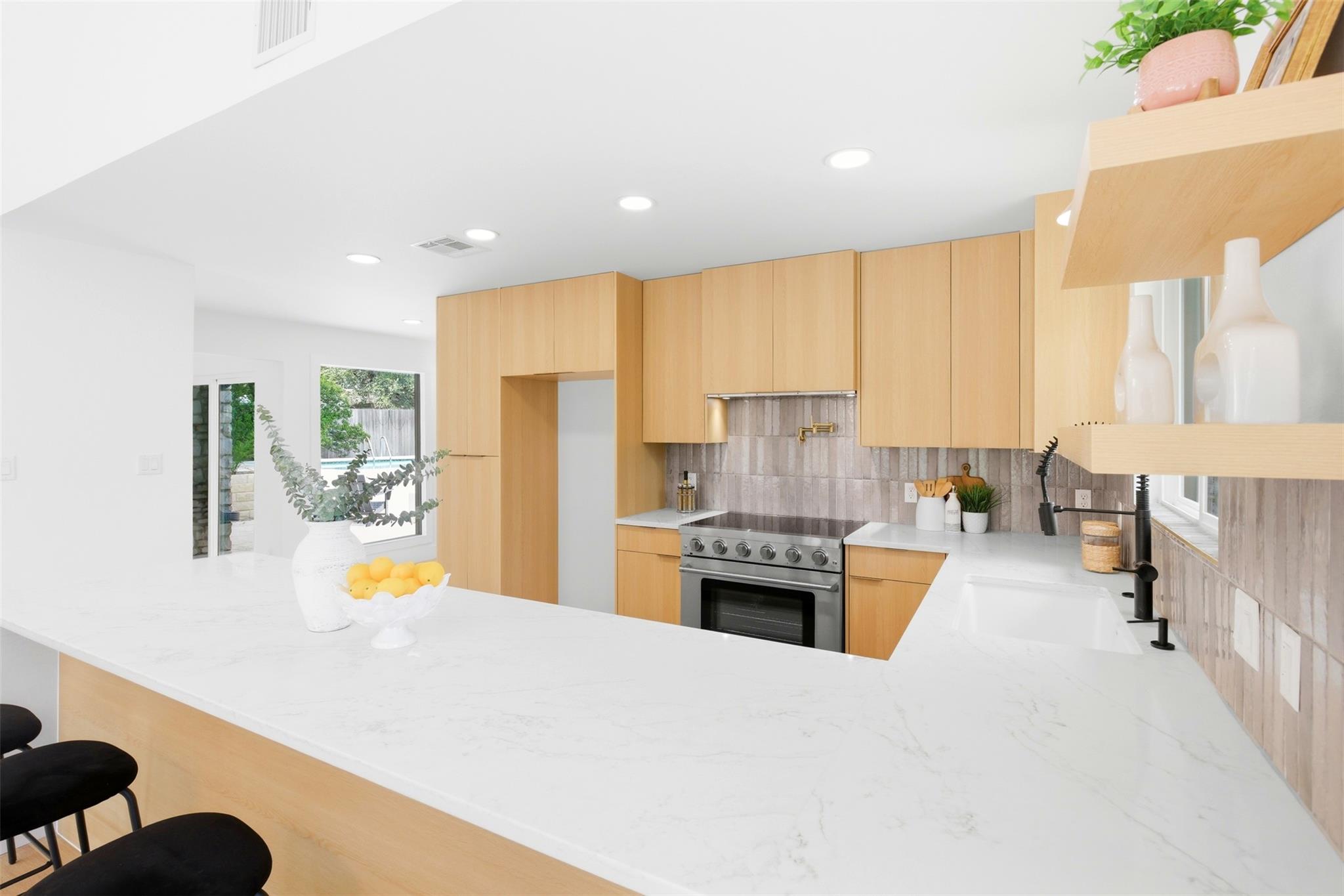 9602 Petite II Cove Austin TX 78750
