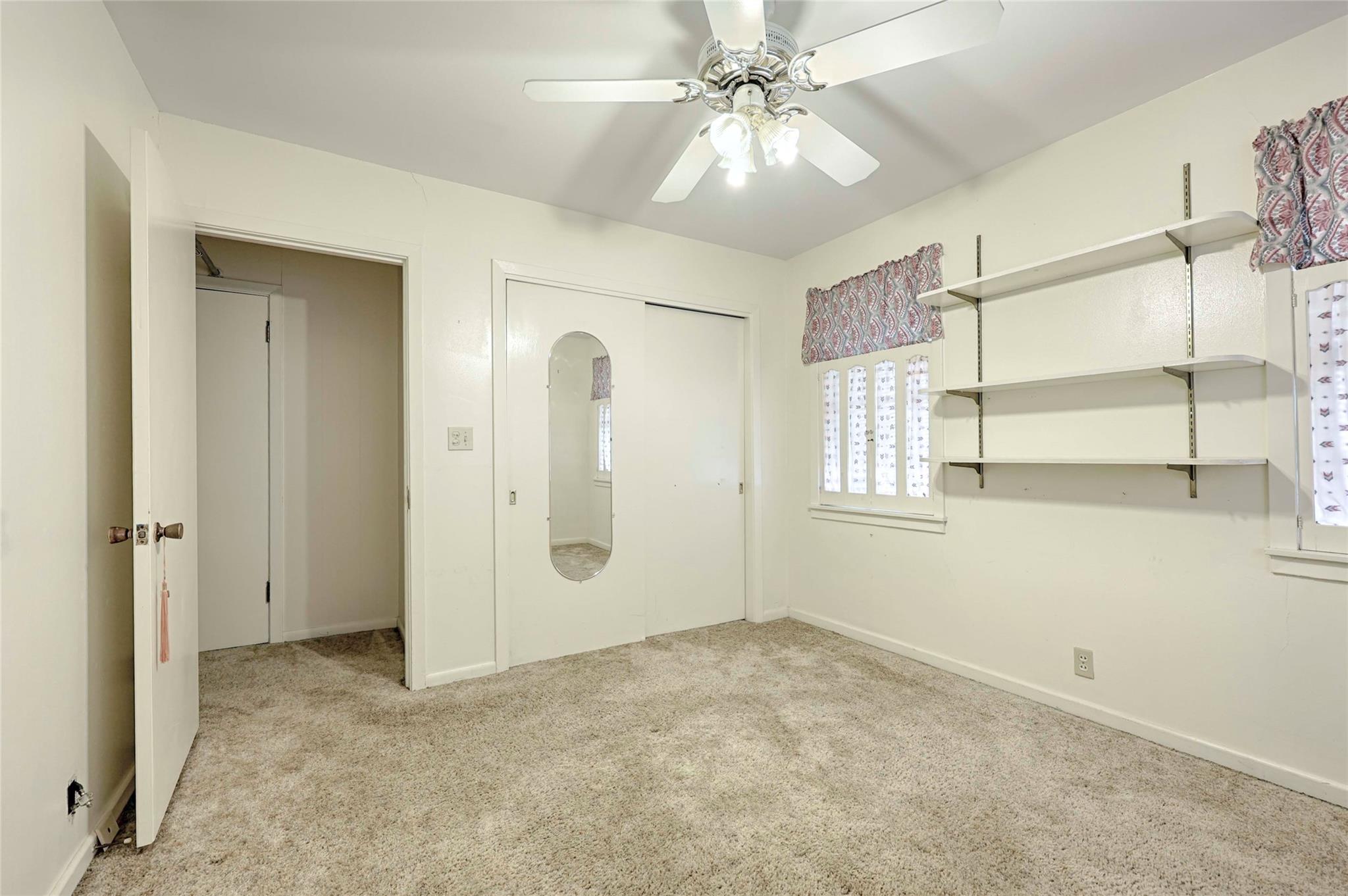 302 Baumgarten Street Schulenburg TX 78956