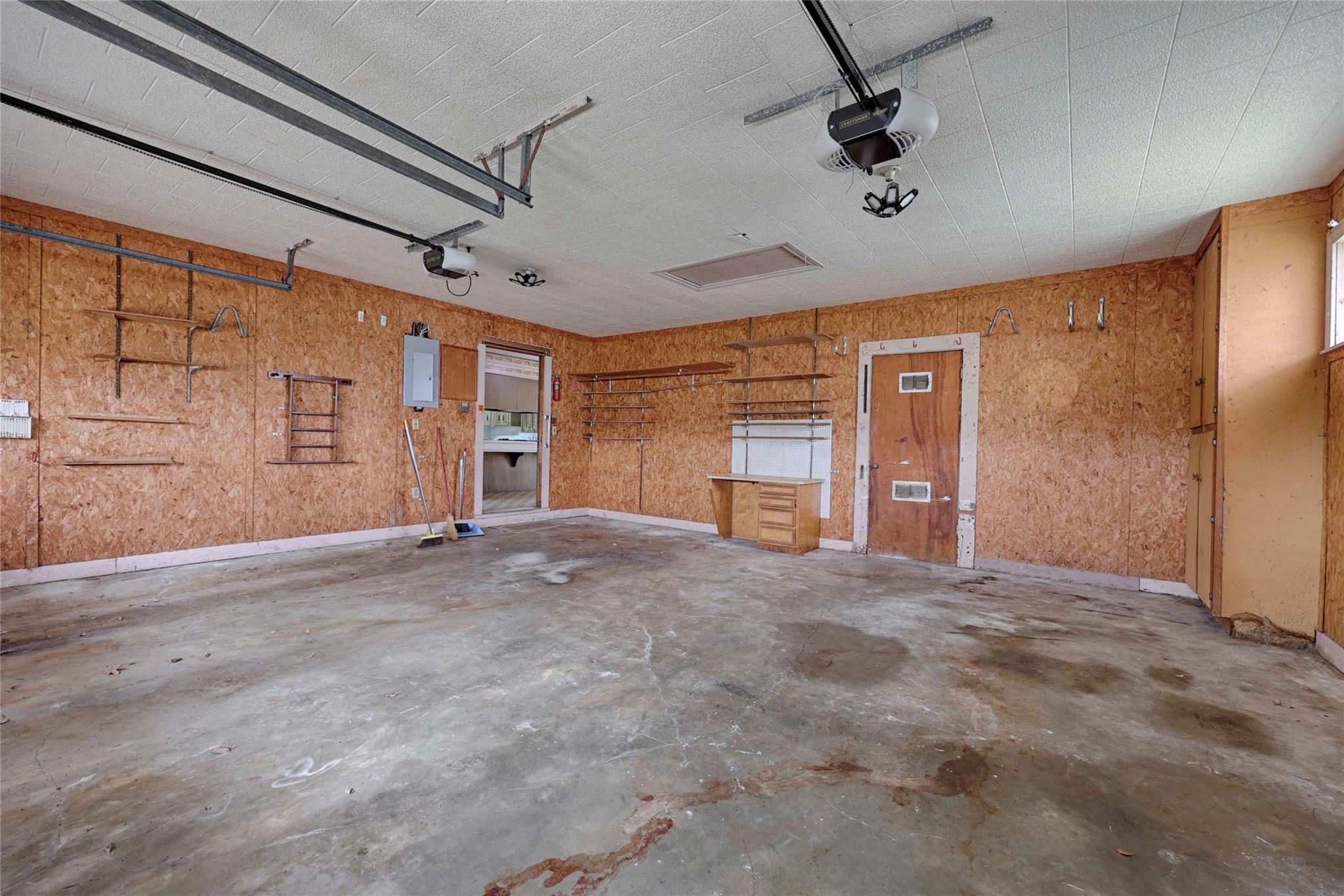 302 Baumgarten Street Schulenburg TX 78956