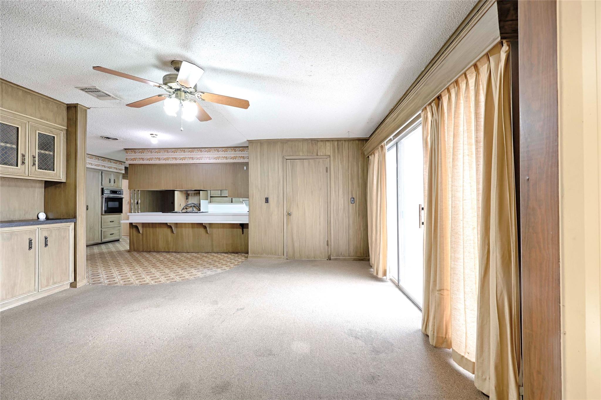 302 Baumgarten Street Schulenburg TX 78956