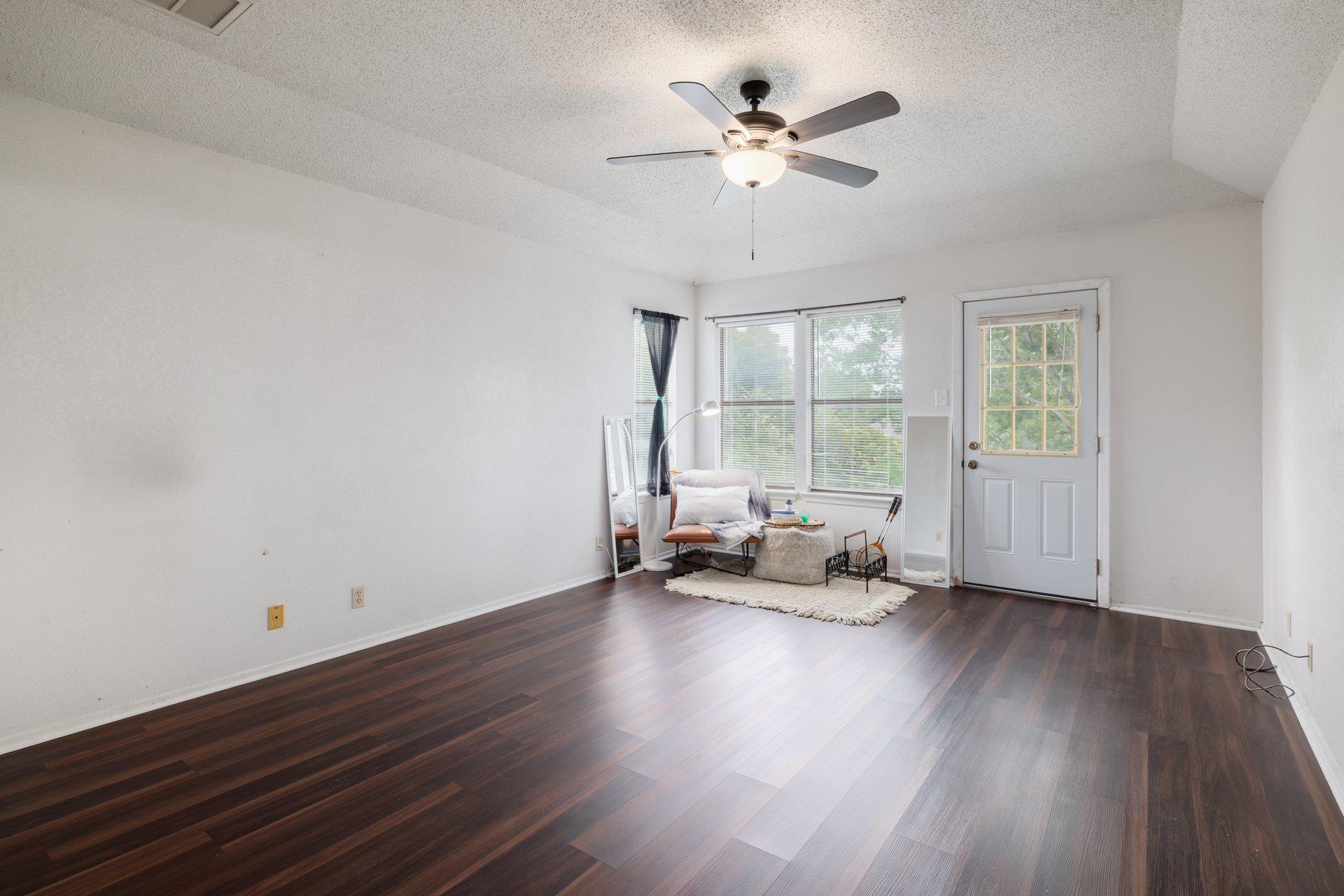 405 Brookhollow Drive Pflugerville TX 78660