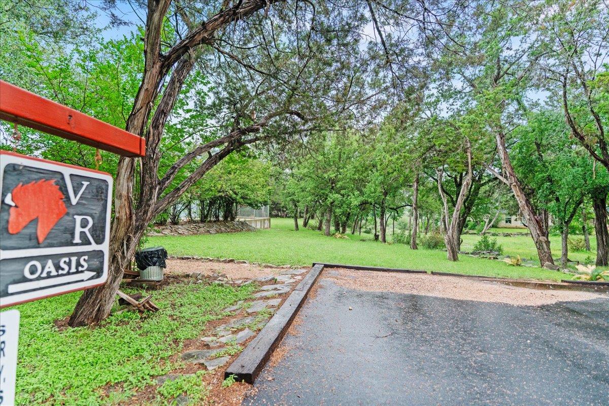 1401 Avenida Serena Marble Falls TX 78654