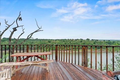 1401 Avenida Serena Marble Falls TX 78654