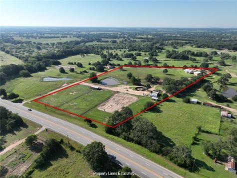 4057 W Highway 21 Paige TX 78659