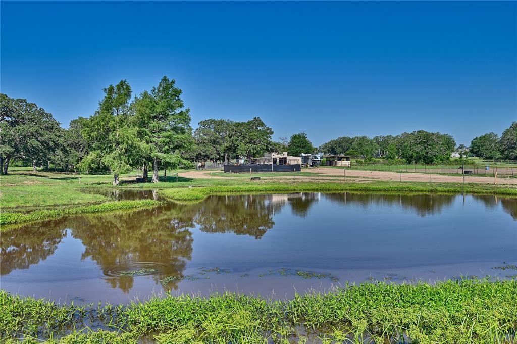 4057 W Highway 21 Paige TX 78659
