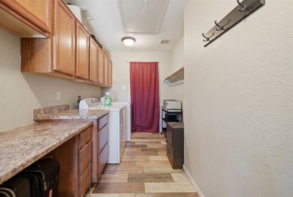 4057 W Highway 21 Paige TX 78659