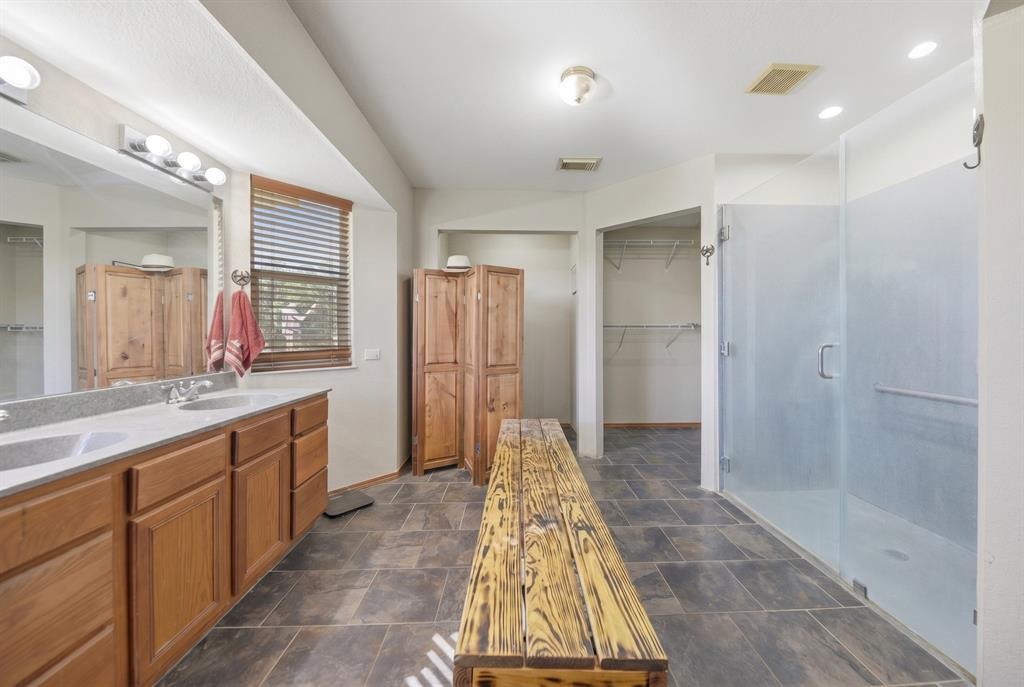 4057 W Highway 21 Paige TX 78659