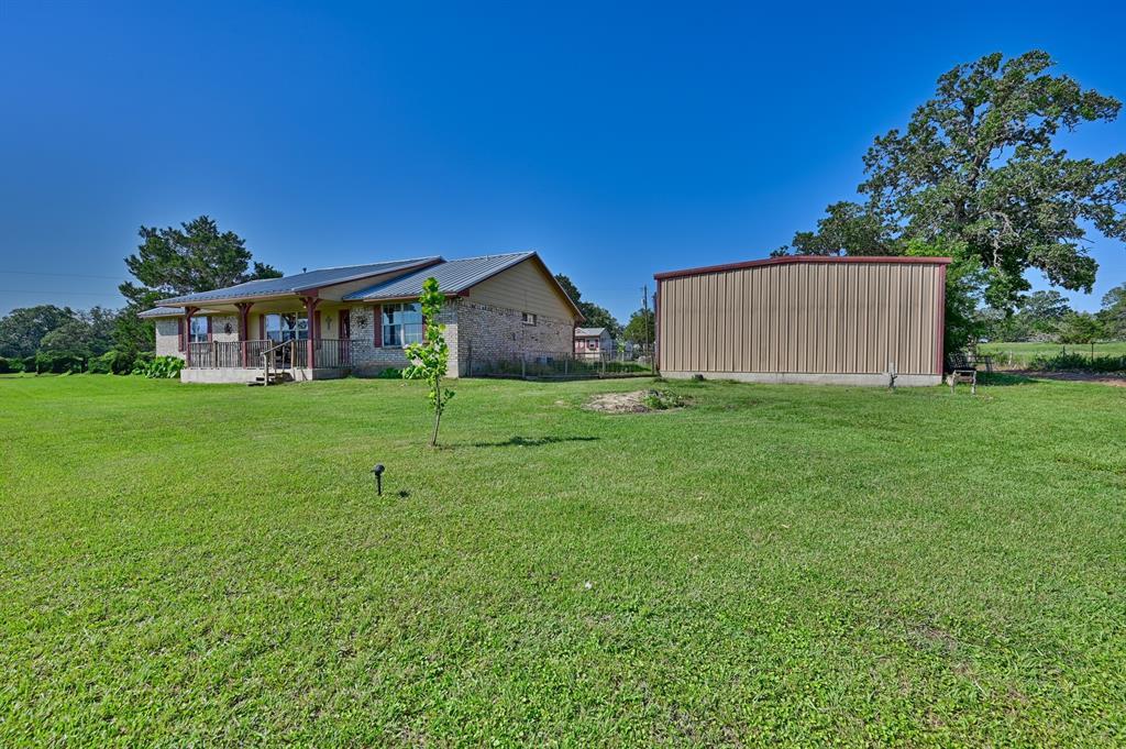 4057 W Highway 21 Paige TX 78659