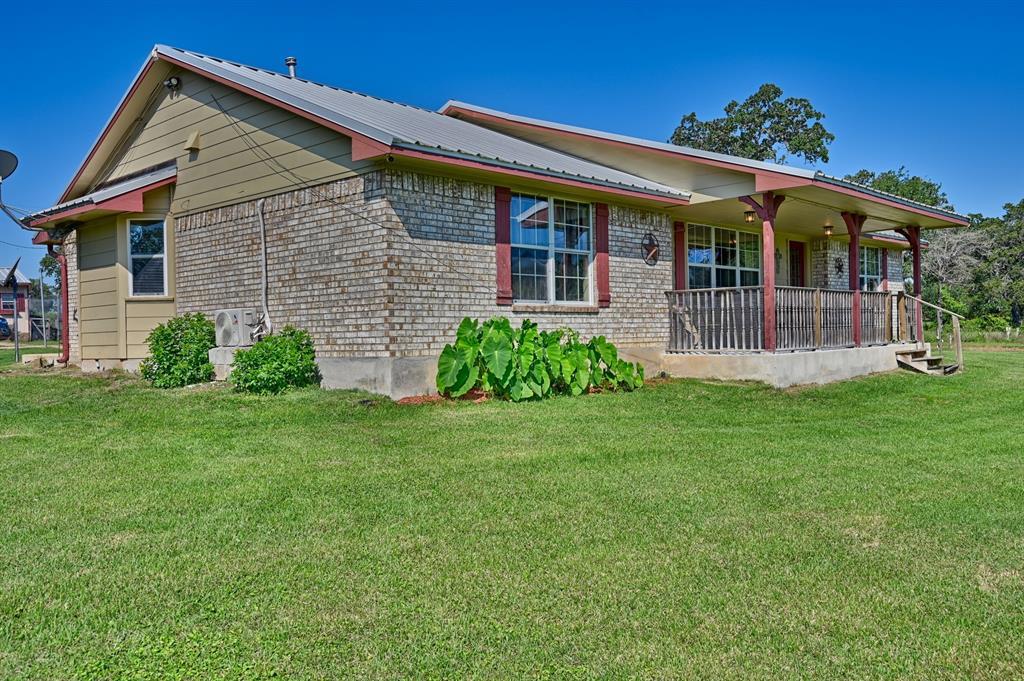 4057 W Highway 21 Paige TX 78659