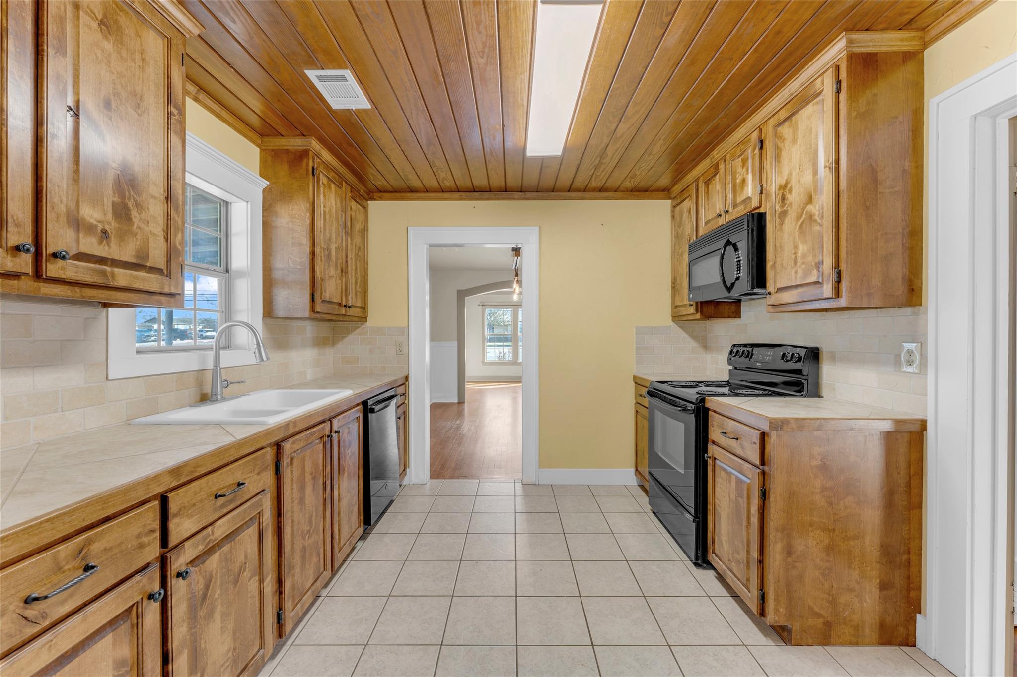 808 N Water Street Burnet TX 78611
