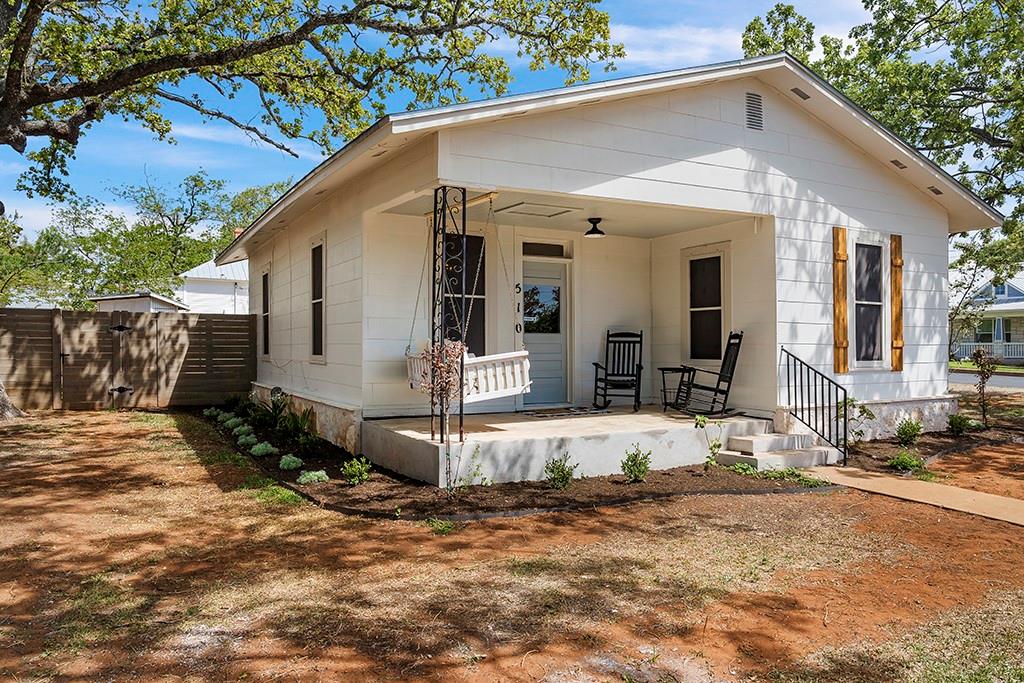 510 N Orange Street Fredericksburg TX 78624
