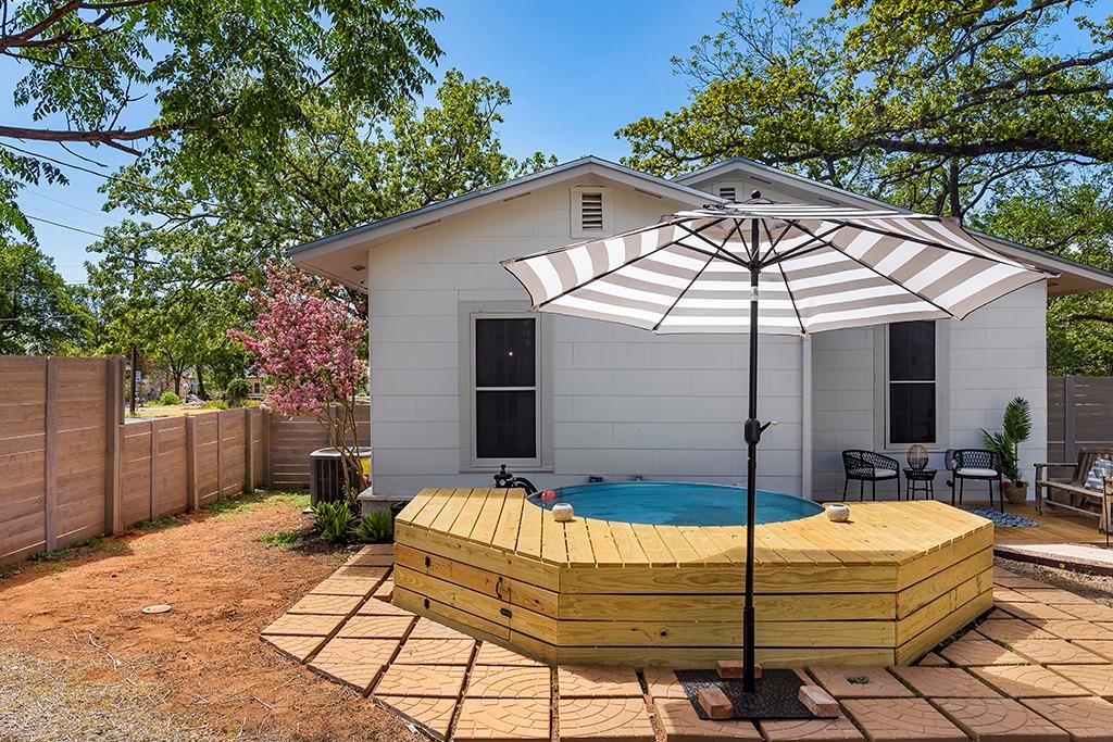 510 N Orange Street Fredericksburg TX 78624