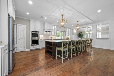 6511 Torrey Pines Cove Austin TX 78746