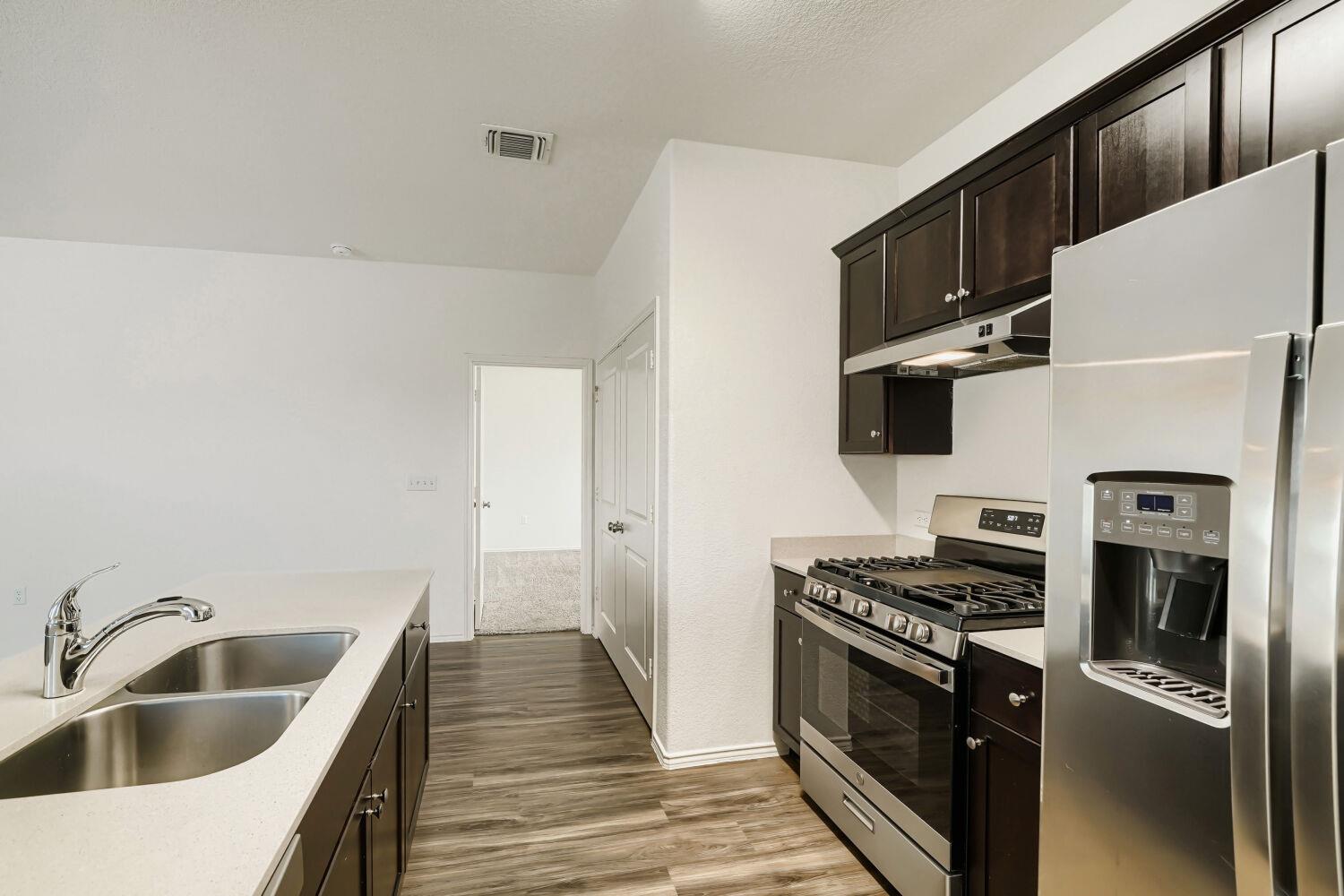 7001 Tonka Lane Austin TX 78744