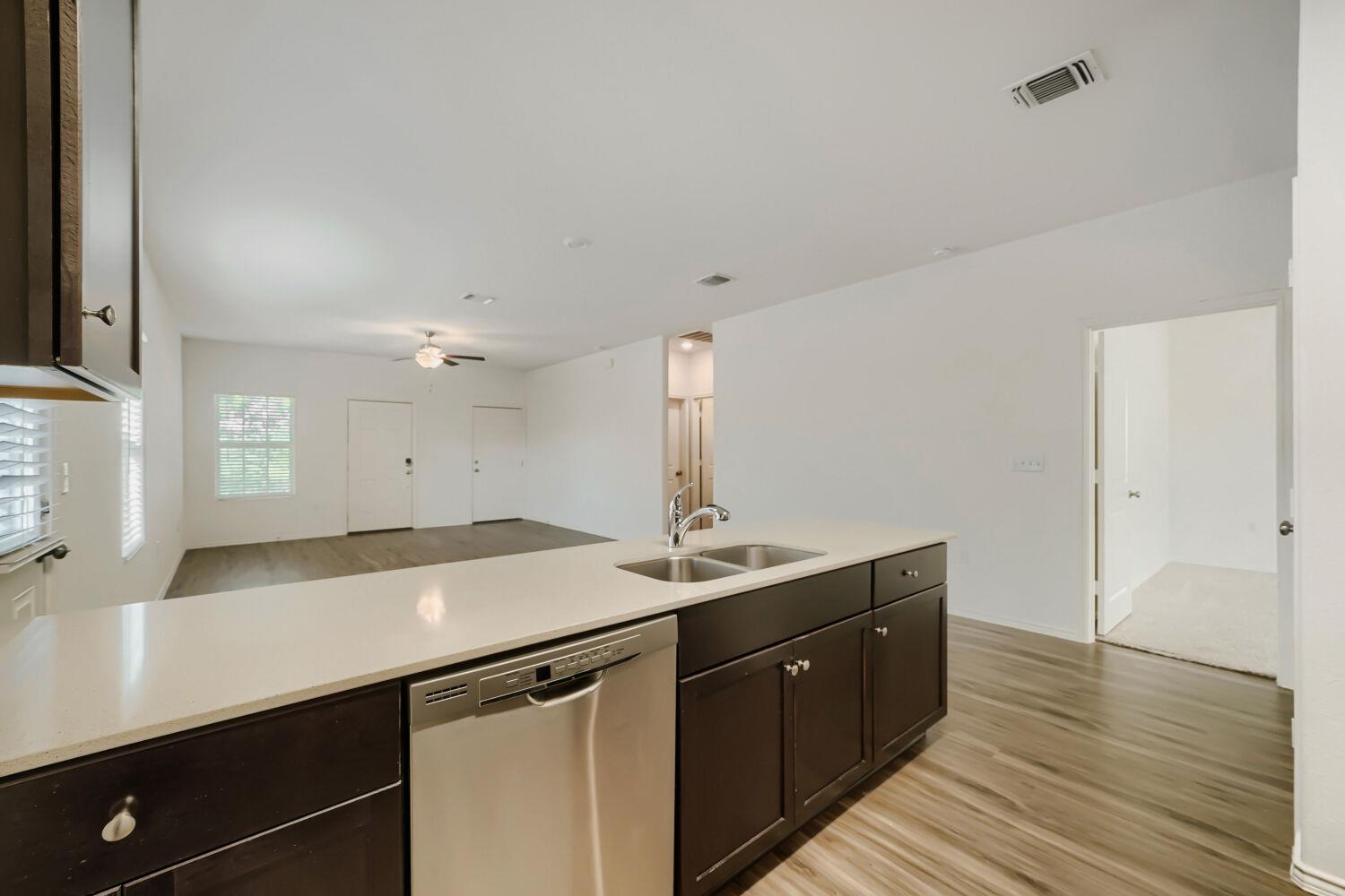 7001 Tonka Lane Austin TX 78744