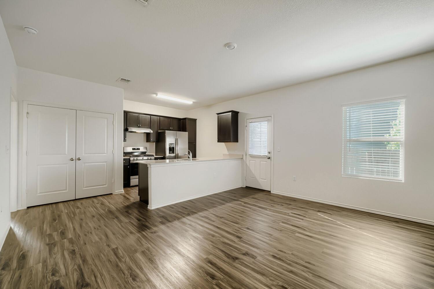 7001 Tonka Lane Austin TX 78744