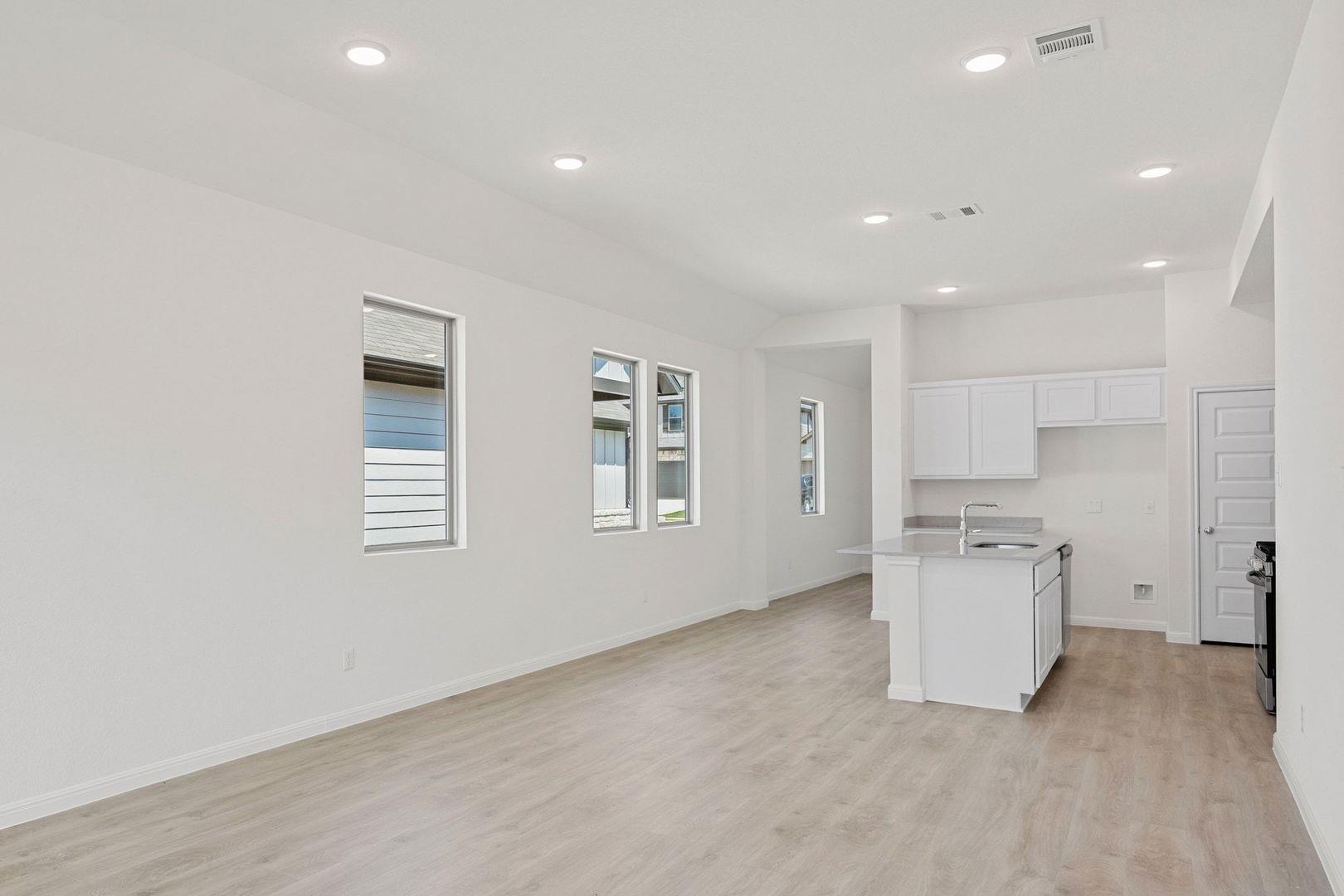 170 Hornet Street Elgin TX 78621