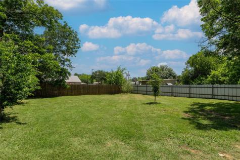 506 N Hill Street Caldwell TX 77836