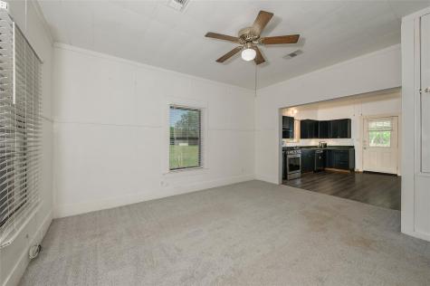 506 N Hill Street Caldwell TX 77836