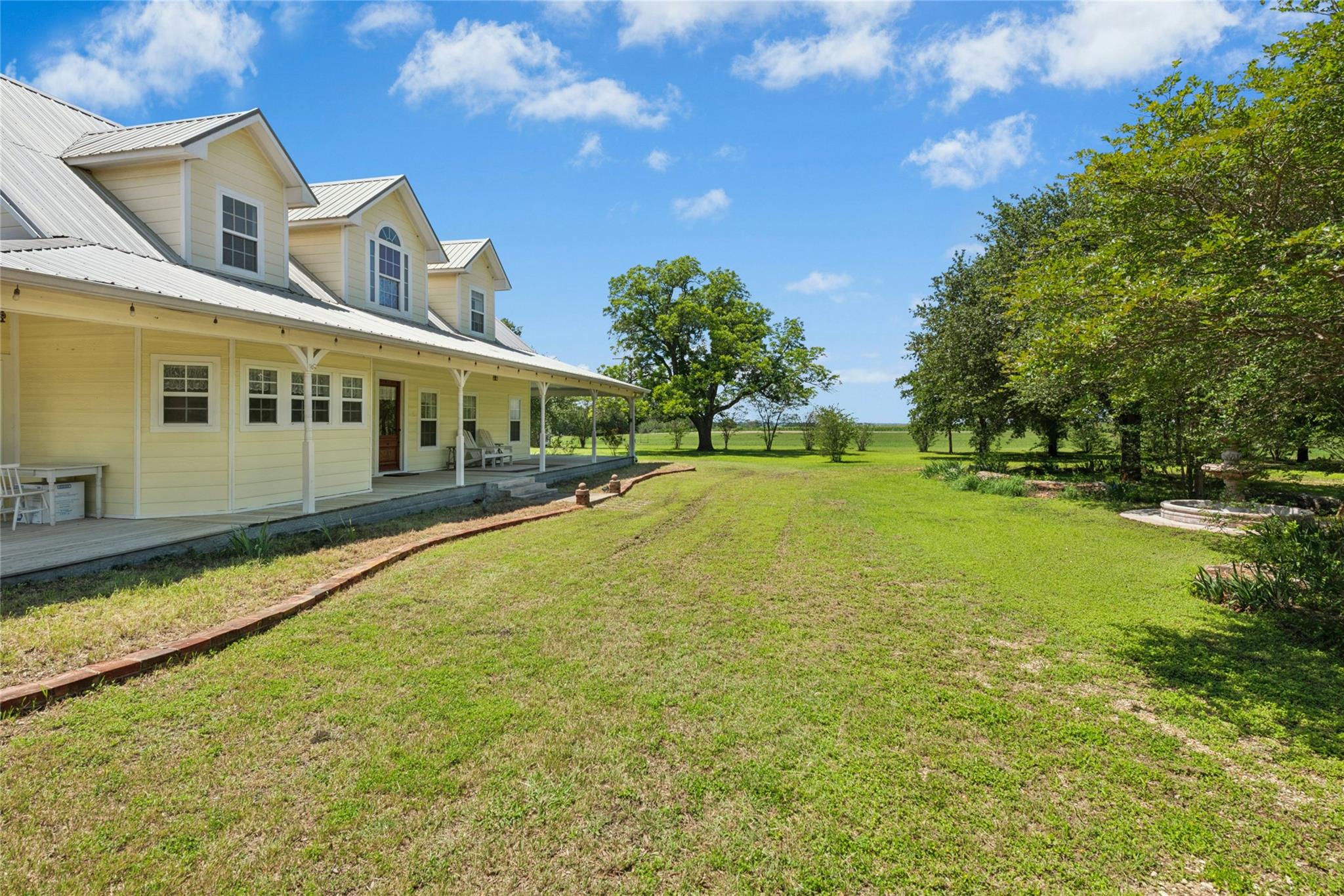 1610 County Road 463 Elgin TX 78621