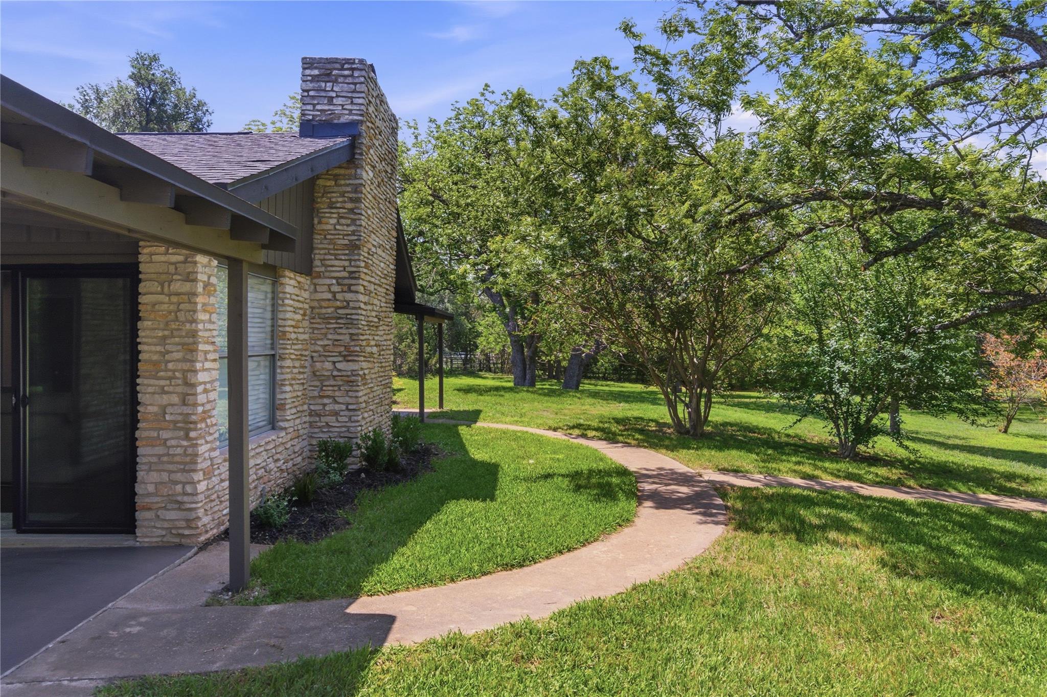 8203 N Madrone Trail N Austin TX 78737