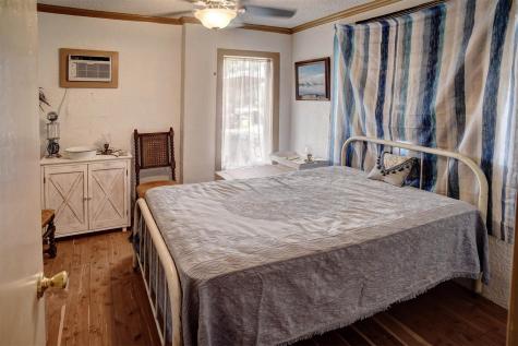 125 Turkey Trot Road Smithville TX 78957