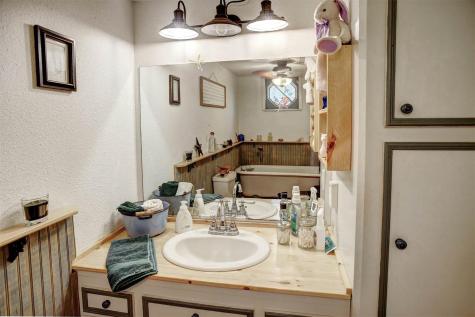 125 Turkey Trot Road Smithville TX 78957
