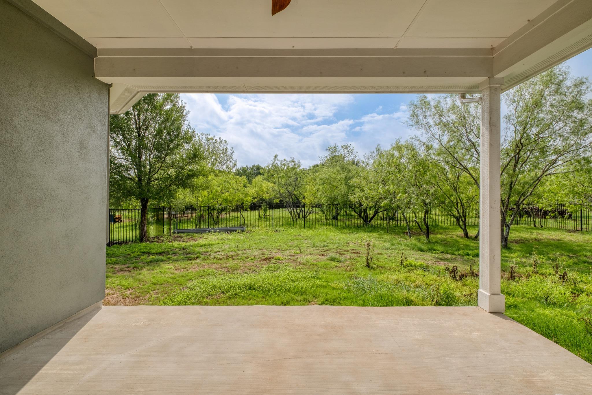 359 Raptor Beak Way Cedar Creek TX 78612