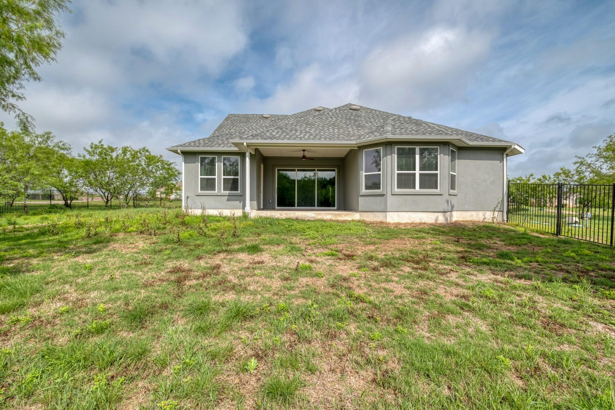 359 Raptor Beak Way Cedar Creek TX 78612