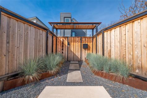 2004 Chestnut Avenue Austin TX 78722