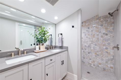 2004 Chestnut Avenue Austin TX 78722